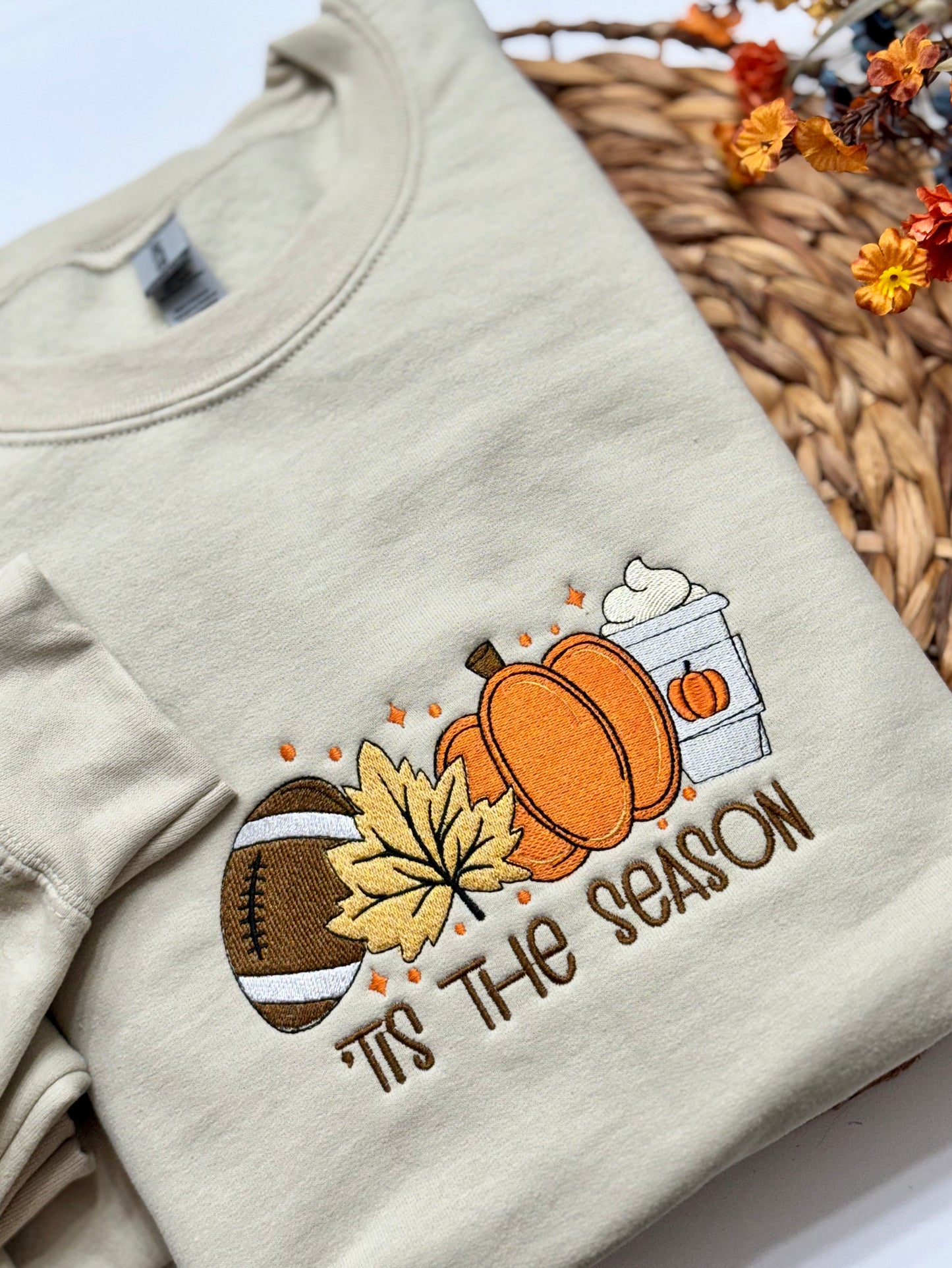 Sweatshirt/Crew Tis the Szn